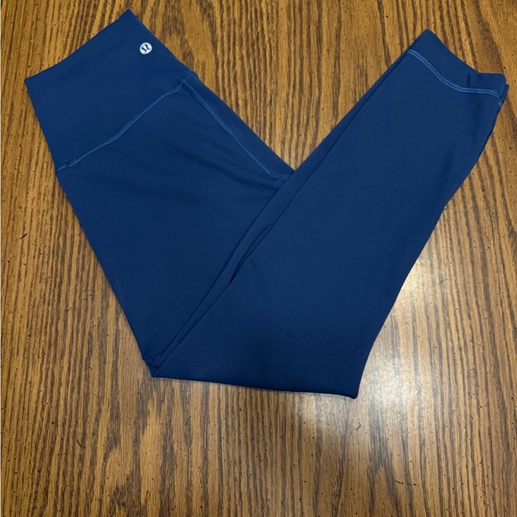 lululemon athletica Pants - Lululemon Wunder Train High-Rise Crop 23" size 6